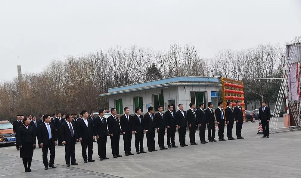开课啦!2019年森源鸿马第一堂课《现代管理全员营销》正式开讲(图23) 开课啦!2019年森源鸿马第一堂课《现代管理全员营销》正式开讲(图23)
