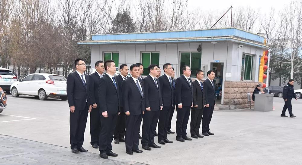 开课啦!2019年森源鸿马第一堂课《现代管理全员营销》正式开讲(图32) 开课啦!2019年森源鸿马第一堂课《现代管理全员营销》正式开讲(图32)