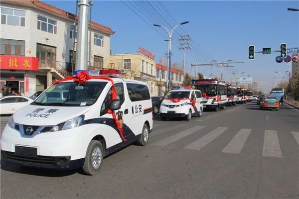 智慧装备强警砺剑  内蒙古杭锦后旗移动治安检查站发放仪式隆重举行(图11)