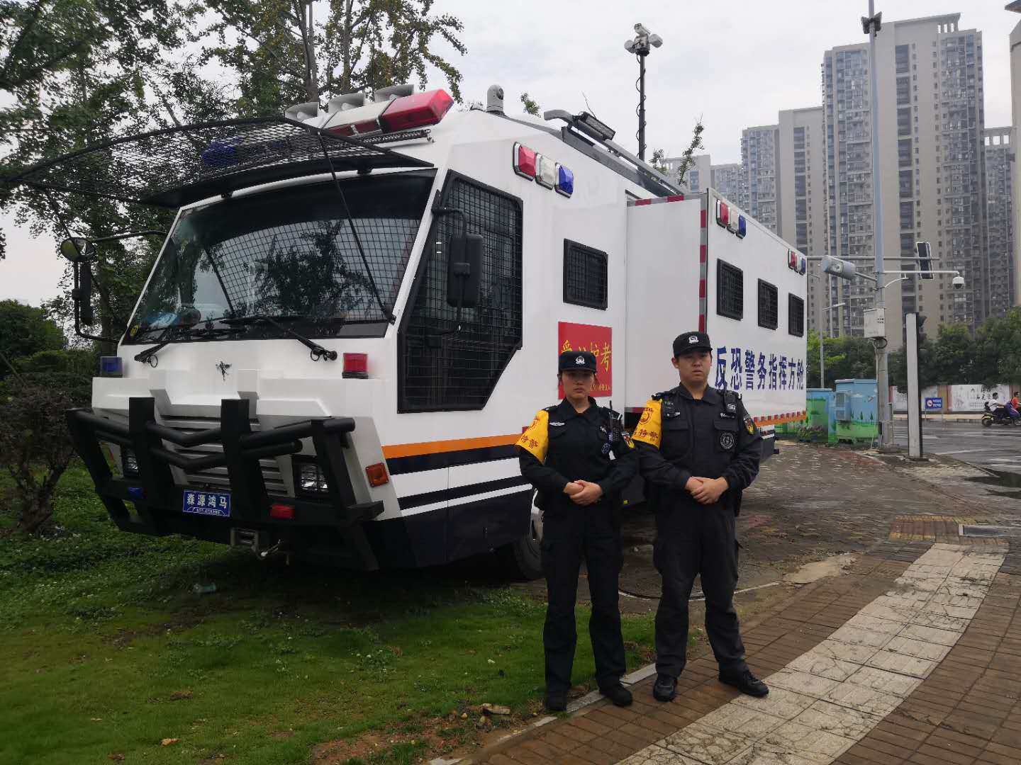 花开警营别样红 巾帼建功展风采(图2)