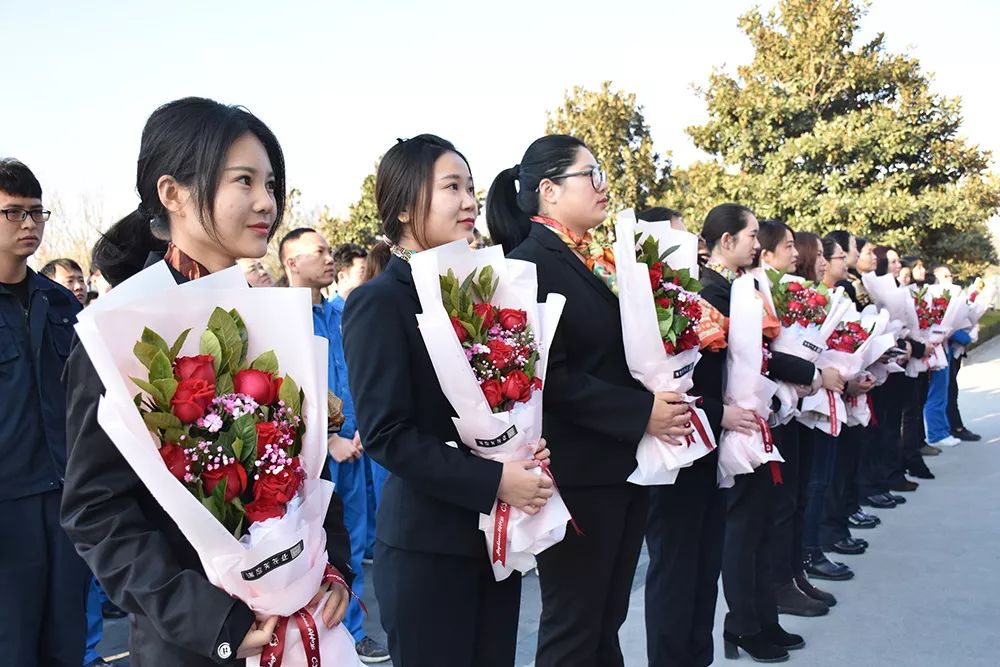 三八女神节!祝森源鸿马全体女同胞节日快乐(图3) 三八女神节!祝森源鸿马全体女同胞节日快乐(图3)