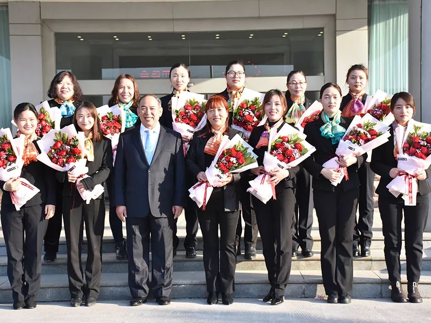 三八女神节!祝森源鸿马全体女同胞节日快乐(图7) 三八女神节!祝森源鸿马全体女同胞节日快乐(图7)