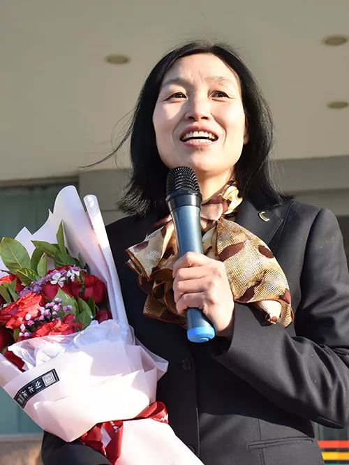 三八女神节!祝森源鸿马全体女同胞节日快乐(图13) 三八女神节!祝森源鸿马全体女同胞节日快乐(图13)