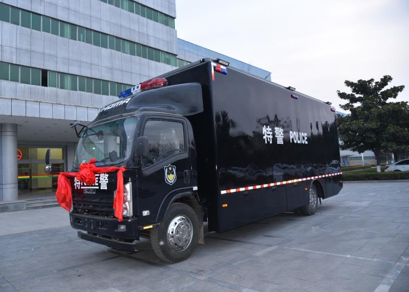 快速出警!装备带齐了么? (图3)