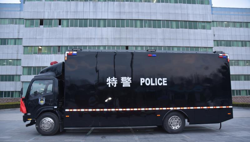 快速出警!装备带齐了么? (图4)