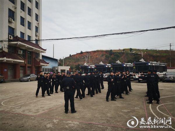 娄底“城市快警”培训班圆满结训(图2)