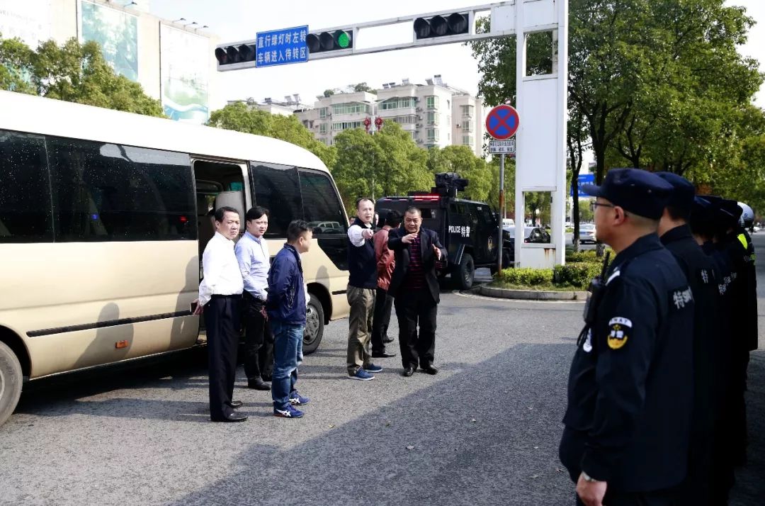 江西省反恐怖工作考察团登上衡阳快警平台交流学习(图2)