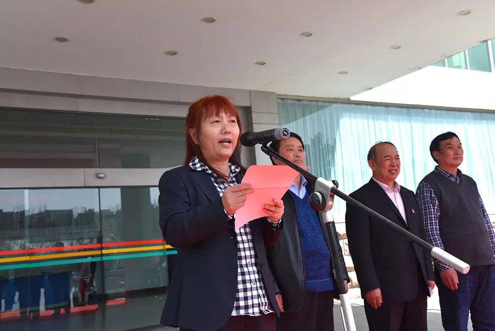 不忘初心 关爱老区—— 爱心企业森源鸿马捐赠电动车助力农村精准扶贫(图4) 不忘初心 关爱老区—— 爱心企业森源鸿马捐赠电动车助力农村精准扶贫(图4)