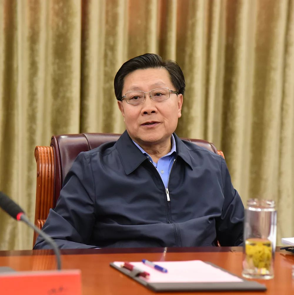 全国人大常委会副委员长王东明莅临森源鸿马检查中小企业促进法实施情况(图7) 全国人大常委会副委员长王东明莅临森源鸿马检查中小企业促进法实施情况(图7)