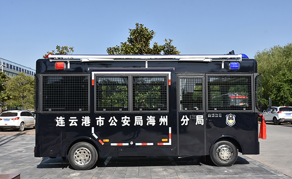 智慧警务再添翅膀  江苏连云港采购移动警务室(图4)