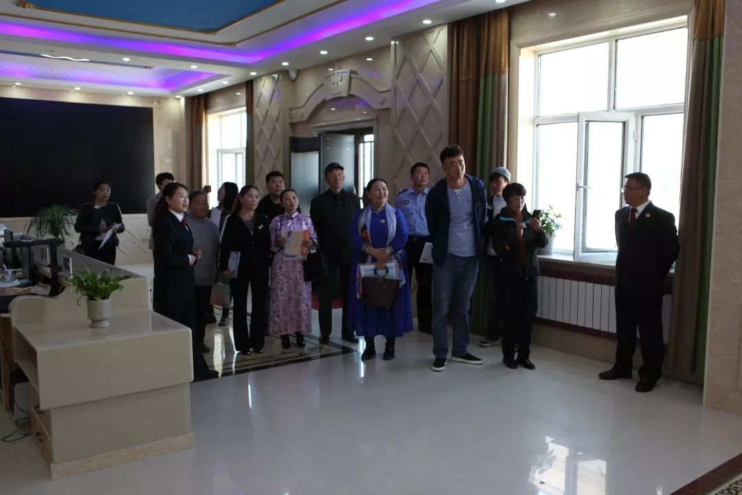 新右旗||揭开检察机关神秘面纱——“五一节”检察开放日活动(图4) 新右旗||揭开检察机关神秘面纱——“五一节”检察开放日活动(图4)