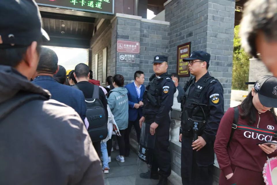 五一，邀您共赏花果山美“警”(图5)