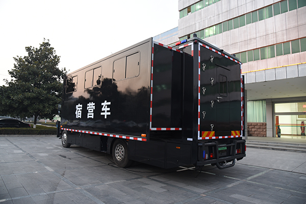 运兵宿营  一车多用——广西柳州通过公安部警采中心采购多功能宿营车(图7)
