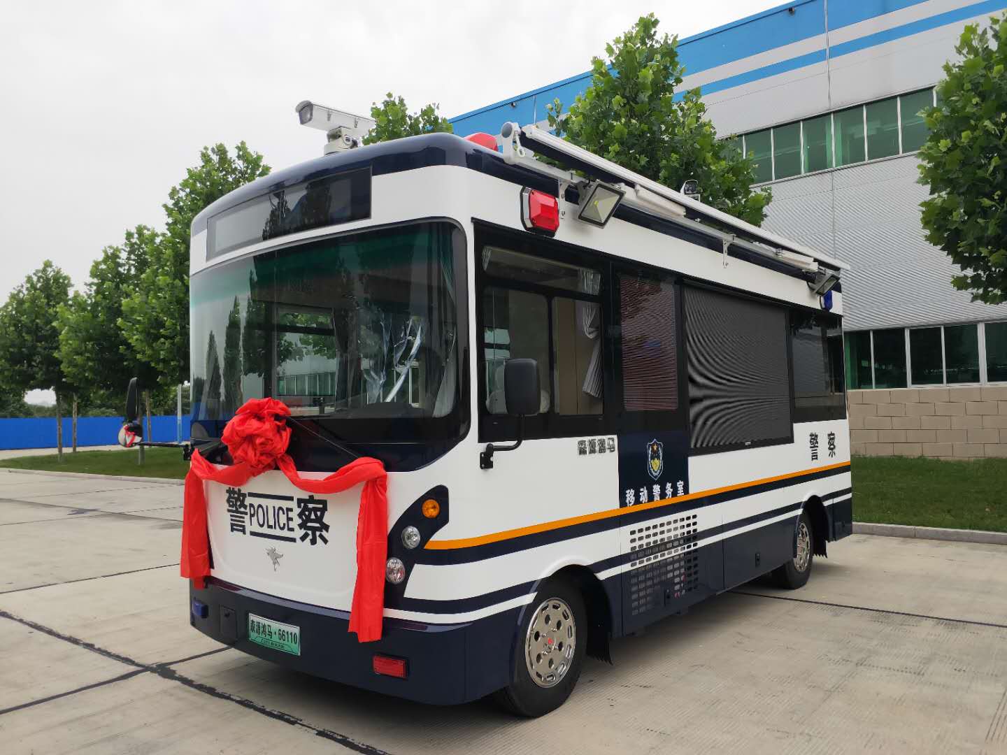 安保全方位 服务零距离—陕西铜川采购移动警务室(图2)