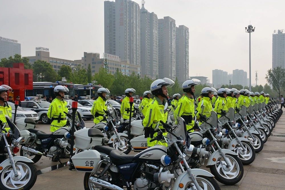 娄底市公安局巡特警支队特警大队获2017-2018年度全国青年文明号(图6)