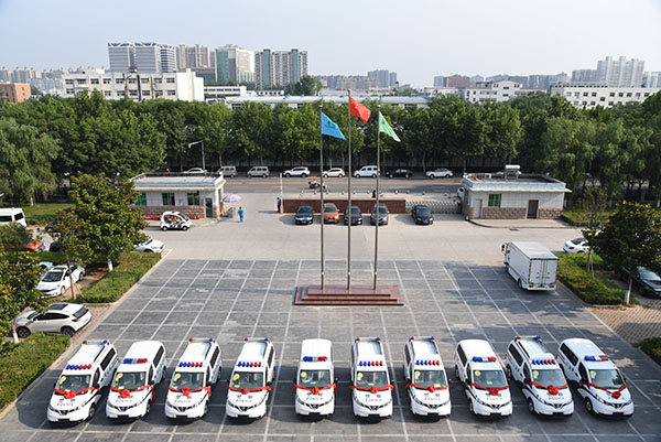 洛宁县采购18台警用多功能巡逻车(图1)