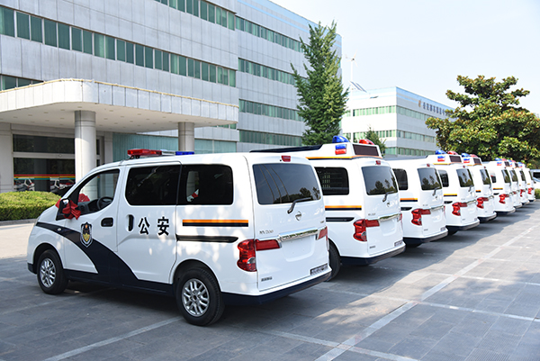 洛宁县采购18台警用多功能巡逻车(图4)