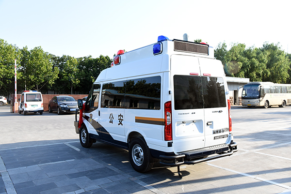 河北承德采购多功能押解车(图7) 河北承德采购多功能押解车(图7)