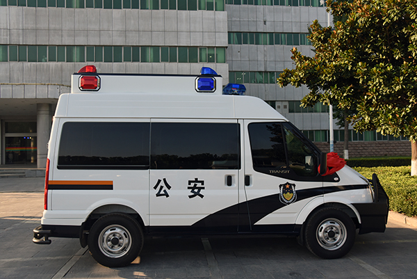 河北承德采购多功能押解车(图4) 河北承德采购多功能押解车(图4)