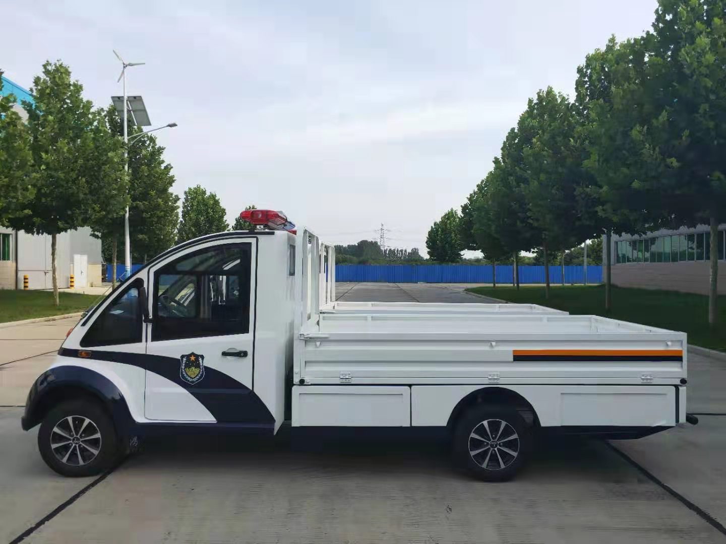 广东阳西县通过公安部警采中心采购电动巡逻车(图3)