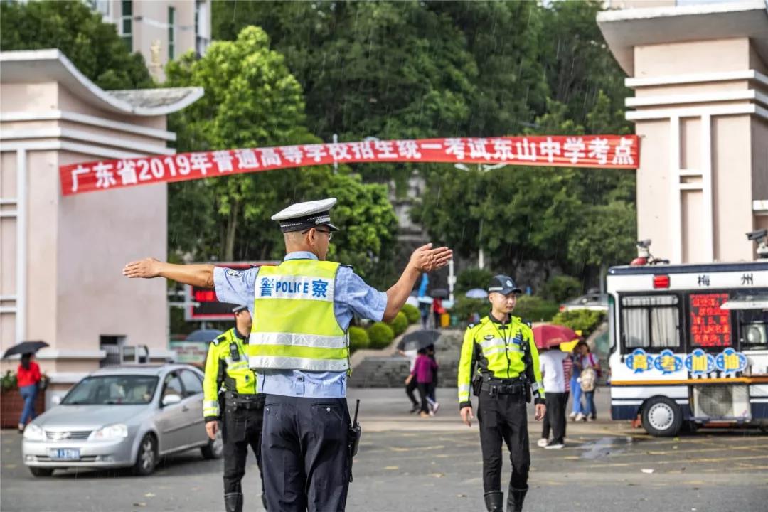 速看！全市公安机关上半年成绩单，硕果累累，亮点纷呈！