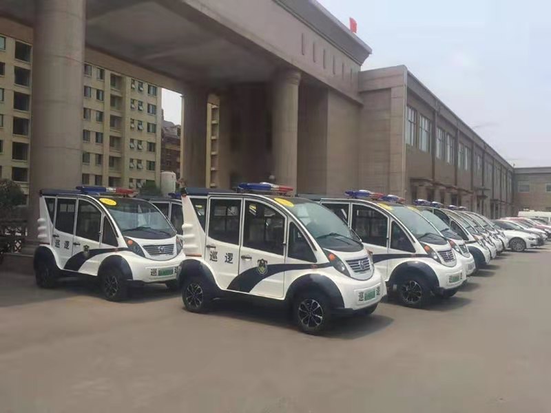 新乡市电动巡逻车上岗执勤(图1)
