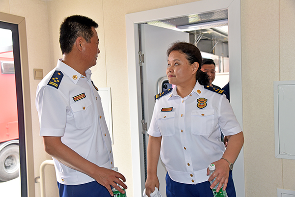 河北省消防总队举办消防装备展示活动 大批高精尖装备集中亮相(图11) 河北省消防总队举办消防装备展示活动 大批高精尖装备集中亮相(图11)