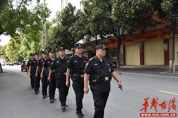 邵阳武冈快警 城市平安的守护者(图1)