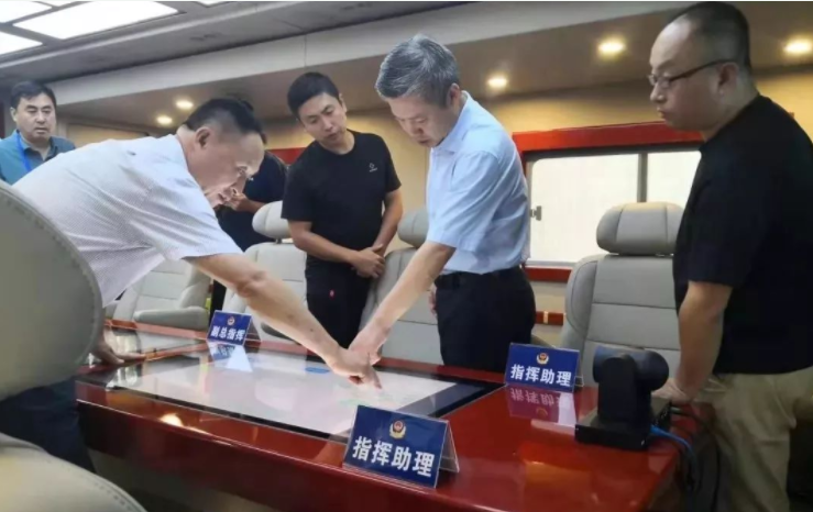 邢台市公安机关圆满完成2019“邢台扁鹊杯”国际公路自行车赛安保任务!(图3)