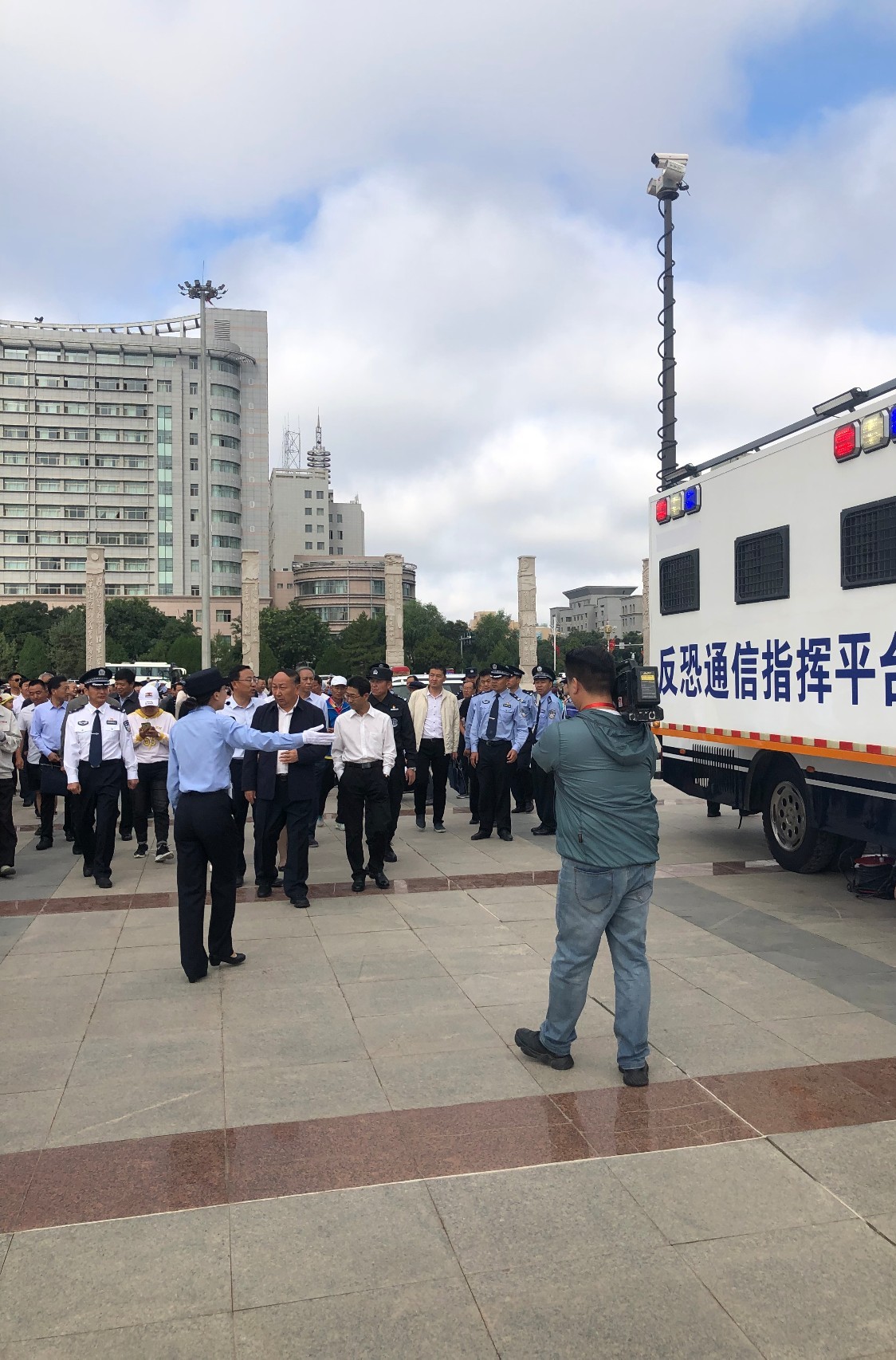 酒泉市公安系统隆重举行70周年安保誓师大会暨全警实战大练兵启动仪式(图31) 酒泉市公安系统隆重举行70周年安保誓师大会暨全警实战大练兵启动仪式(图31)