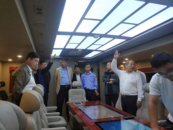 辽宁鞍山配发公安通信指挥车   助力70周年大庆安保(图5)