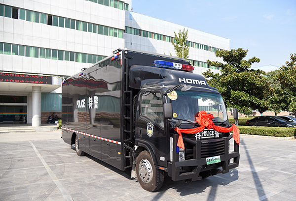 大庆安保 以车代库 快速出击——重庆采购警用装备运输车(图2)