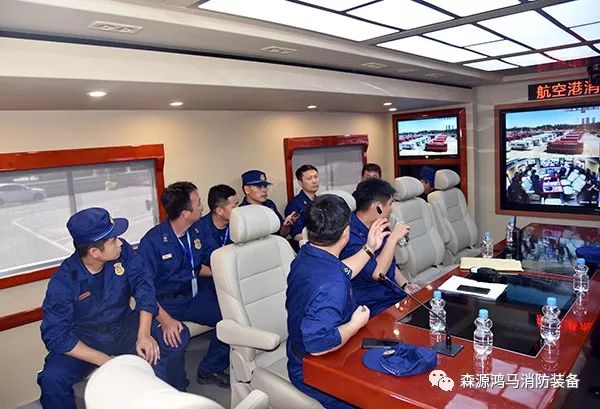 战勤保障装备上线:消防救援通信车(图13) 战勤保障装备上线:消防救援通信车(图13)