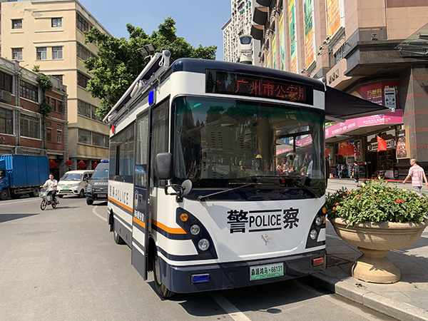 广州移动警务室上岗执勤(图1)