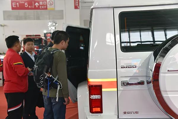 匠心智造 劲爆全场//森源重工·森源鸿马重磅推出9款高端消防战勤保障装备(图27) 匠心智造 劲爆全场//森源重工·森源鸿马重磅推出9款高端消防战勤保障装备(图27)