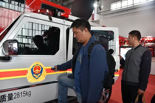 匠心智造 劲爆全场//森源重工·森源鸿马重磅推出9款高端消防战勤保障装备(图28) 匠心智造 劲爆全场//森源重工·森源鸿马重磅推出9款高端消防战勤保障装备(图28)