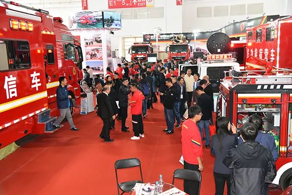 森源鸿马亮相北京消防展 战勤保障专家成为本届流量王(图21) 森源鸿马亮相北京消防展 战勤保障专家成为本届流量王(图21)