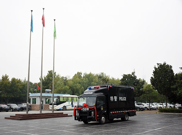 安徽临泉县通过公安部警采中心采购警用装备车(图2)