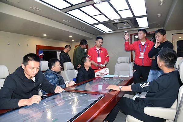 展会精彩回顾//高精尖战勤保障装备亮相北京(图3)