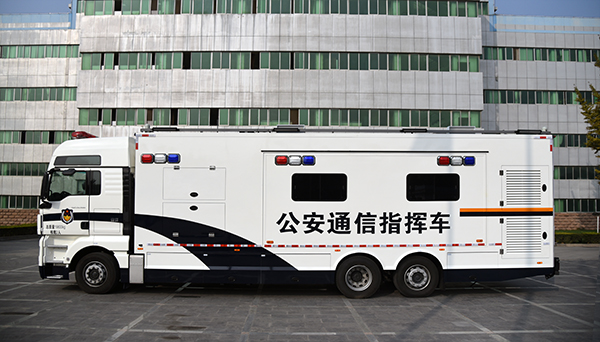 运筹帷幄 掌控全局——西安市采购移动通信指挥车(图6)