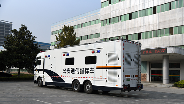 运筹帷幄 掌控全局——西安市采购移动通信指挥车(图7)