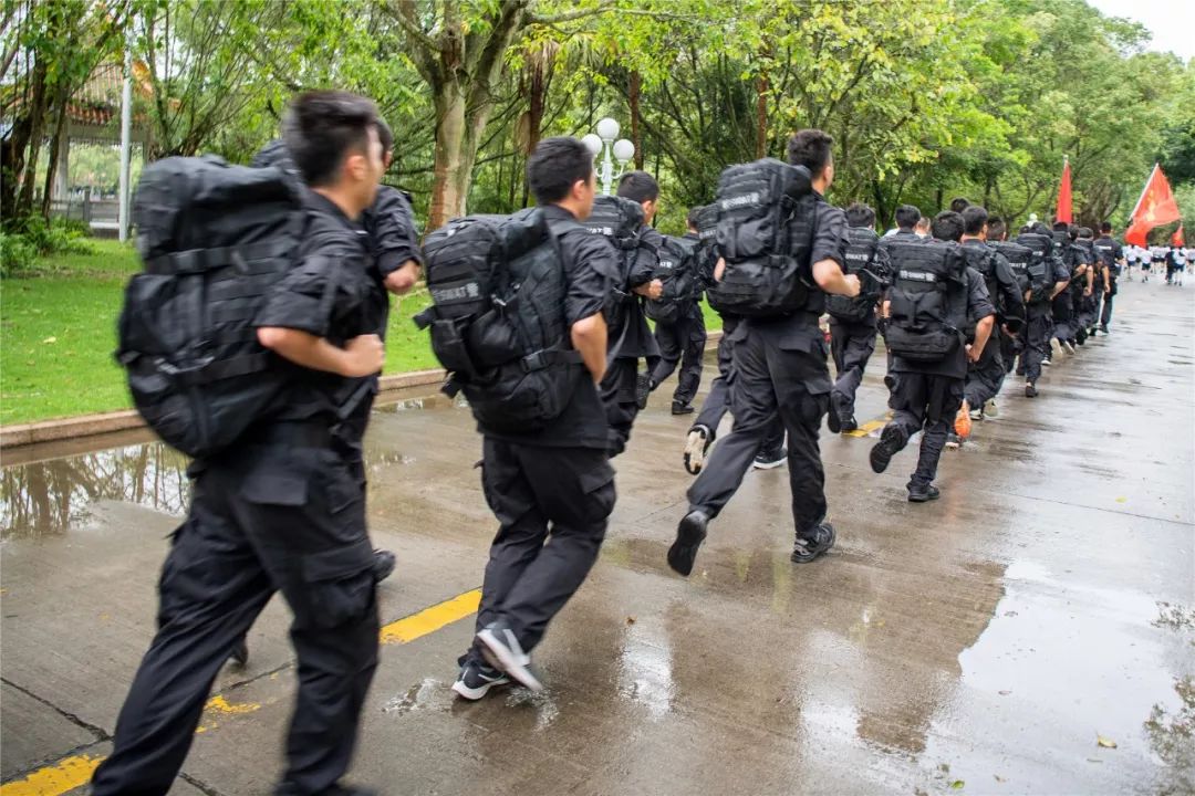 【梅州】细数那些曾经温暖到你的背影(图6) 【梅州】细数那些曾经温暖到你的背影(图6)