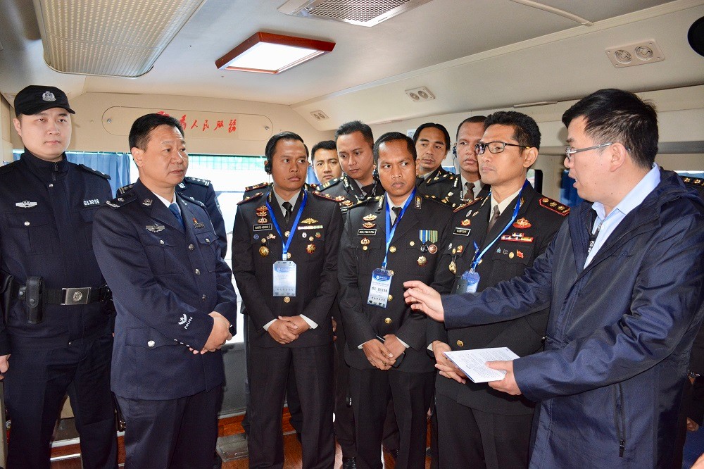 【湖南娄底】印度尼西亚警官团来娄底开展警务交流(图5)