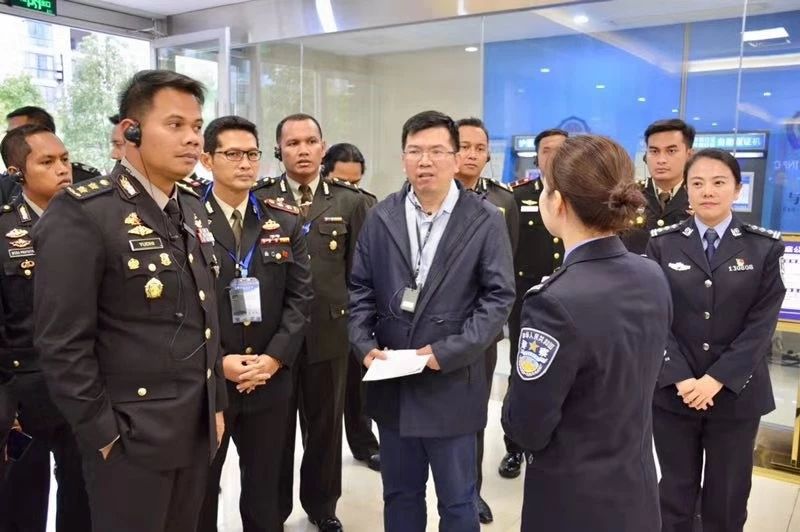 【湖南娄底】印度尼西亚警官团来娄底开展警务交流(图6)