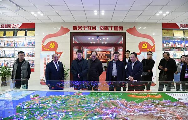 郑州市工信系统平安建设暨创建平安企业工作现场会在森源鸿马召开(图8) 郑州市工信系统平安建设暨创建平安企业工作现场会在森源鸿马召开(图8)