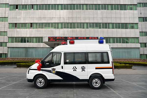 广东阳江通过公安部警采中心采购警用囚车(图3)