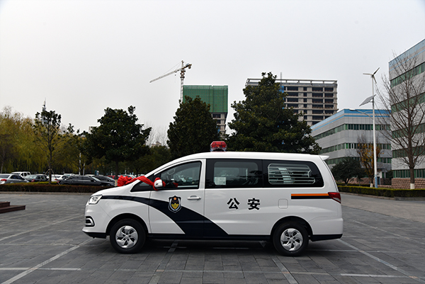 河北保定通过公安部警采中心采购警用囚车(图4)
