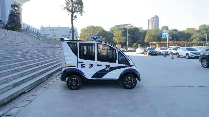 福建漳州电动巡逻车列装上岗(图3)