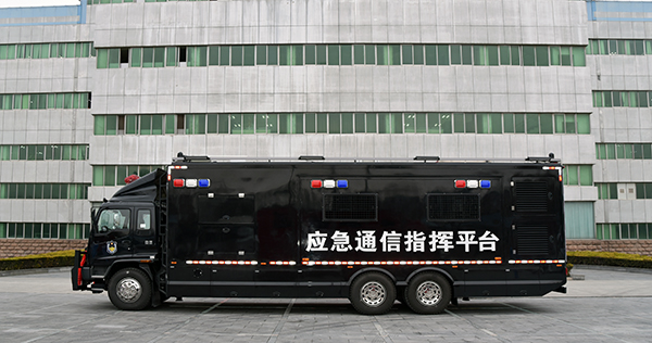 运筹帷幄 掌控全局—四川成都应急通信指挥车发车(图3) 运筹帷幄 掌控全局—四川成都应急通信指挥车发车(图3)
