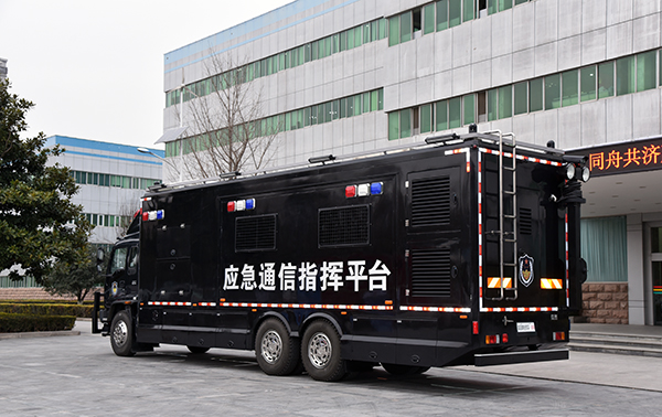 运筹帷幄 掌控全局—四川成都应急通信指挥车发车(图4) 运筹帷幄 掌控全局—四川成都应急通信指挥车发车(图4)